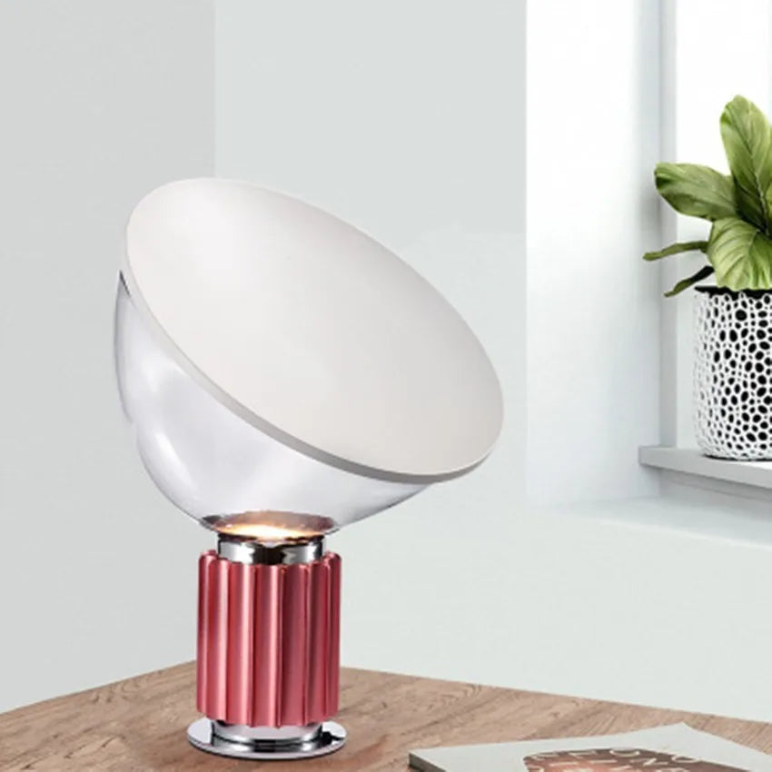 lampe de table led design metal et verre couleur rouge