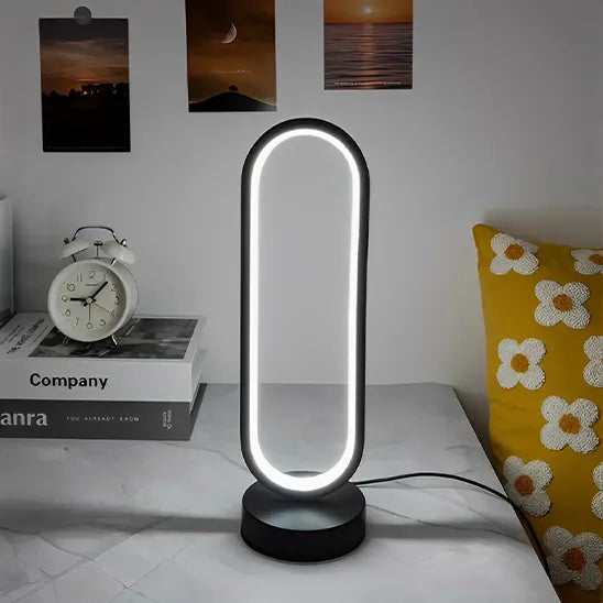 lampe de chevet led moderne design dans salle a diner